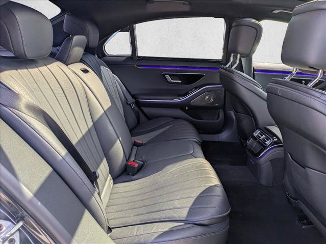 Used 2022 Mercedes-Benz S 500 4MATIC image 21