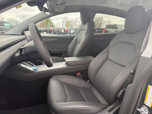 Used 2026 Tesla Model Y Long Range image 22