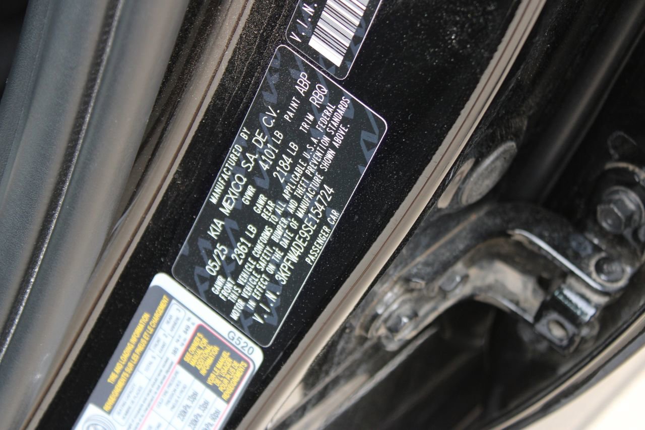 Used 2025 Kia K4 GT-Line w/ GT-Line Premium Package image 30