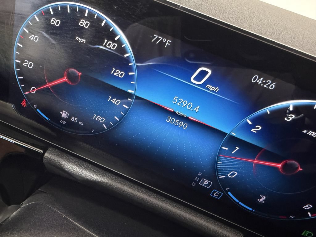 Used 2022 Mercedes-Benz GLA 250 4MATIC image 46