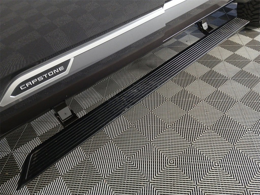 Used 2024 Toyota Tundra Capstone image 8