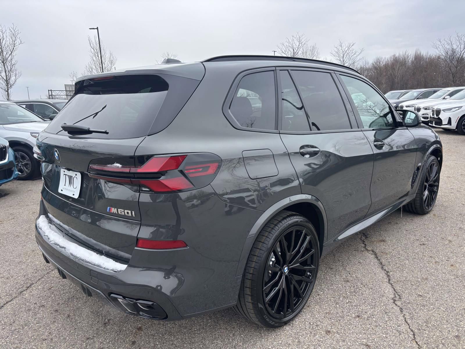 New 2026 BMW X5 M60i AWD/4WD image 5