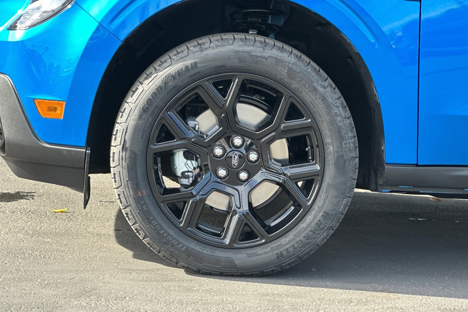 New 2026 Ford Maverick XLT w/ Black Appearance Package image 24