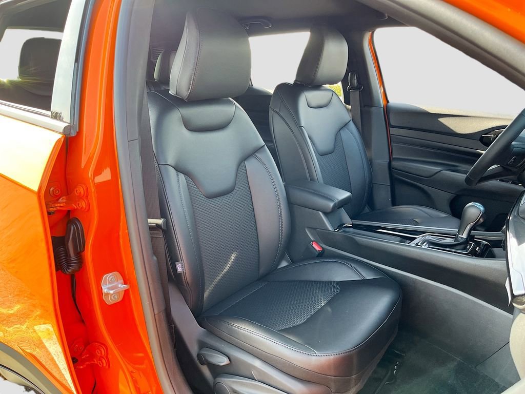 New 2026 Jeep Compass Latitude AWD/4WD image 23