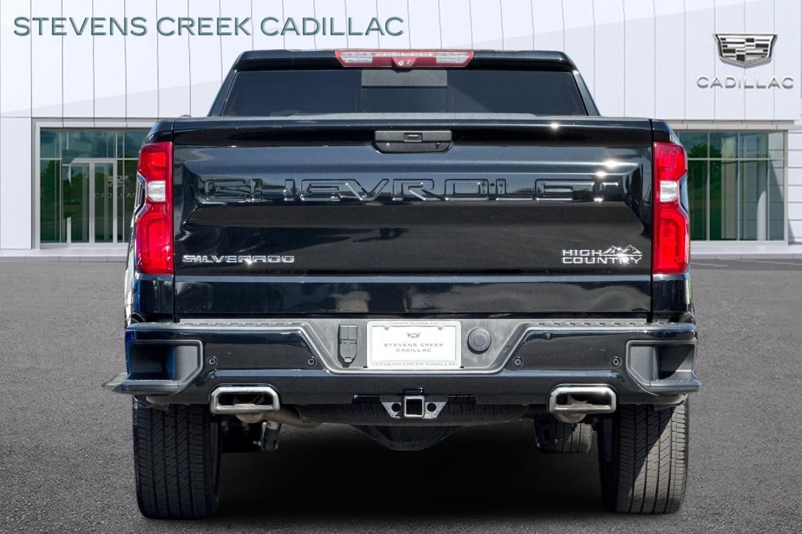 Used 2020 Chevrolet Silverado 1500 High Country w/ Technology Package image 4