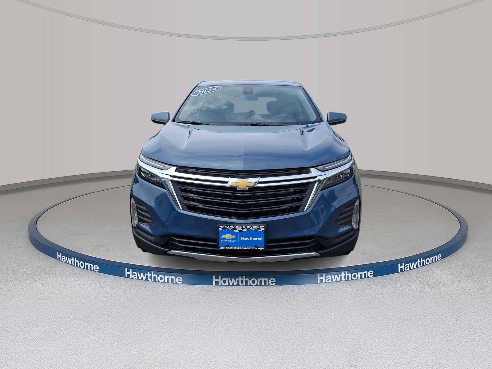 Certified 2024 Chevrolet Equinox LT w/ LPO, Floor Liner Package FWD image 2