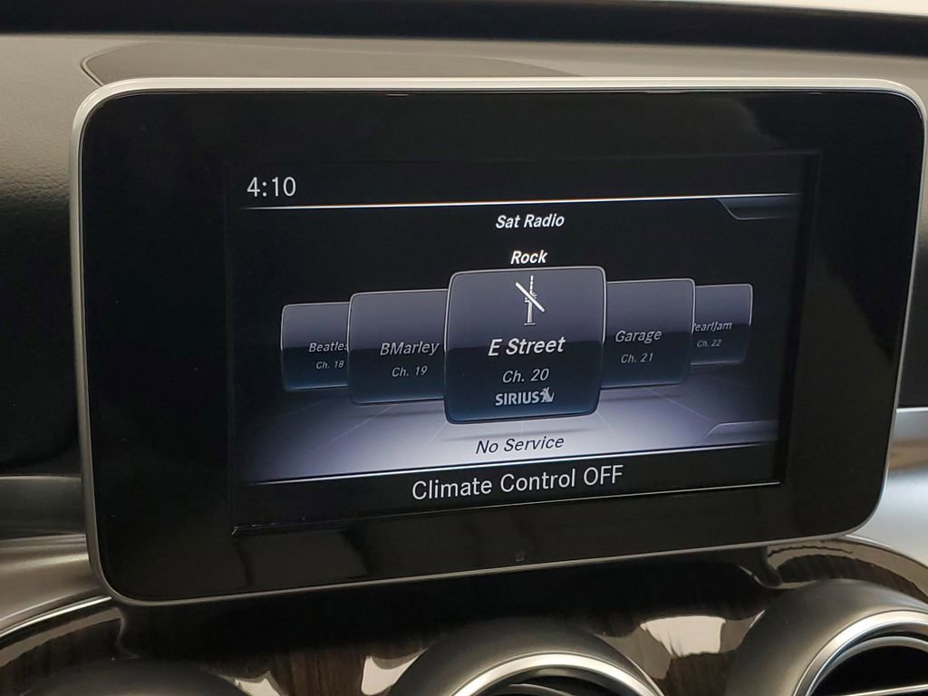 Used 2018 Mercedes-Benz C 300 4MATIC Sedan image 21