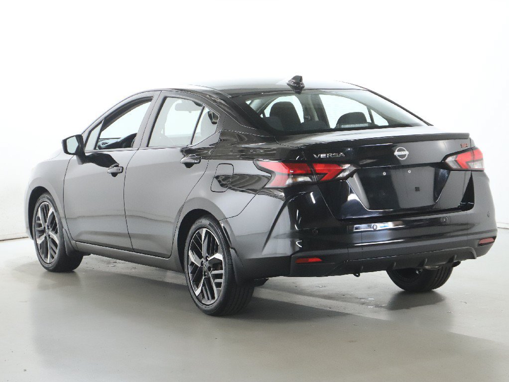 Certified 2024 Nissan Versa SR w/ Trunk Package FWD image 39