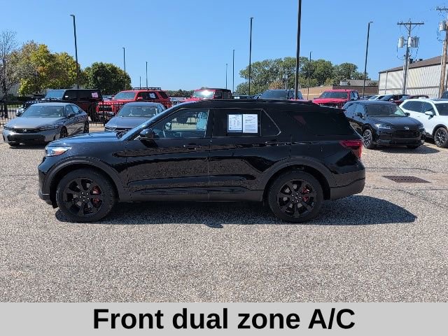 Used 2022 Ford Explorer ST w/ ST Street Pack image 3