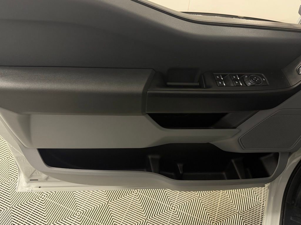 Used 2025 Ford F250 XL w/ FX4 Off-Road Package image 24