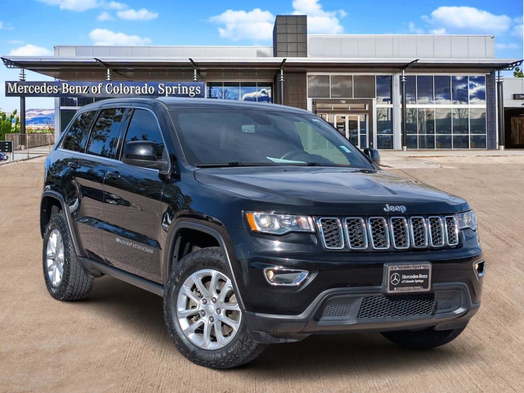 Used 2022 Jeep Grand Cherokee Laredo E AWD/4WD image 1