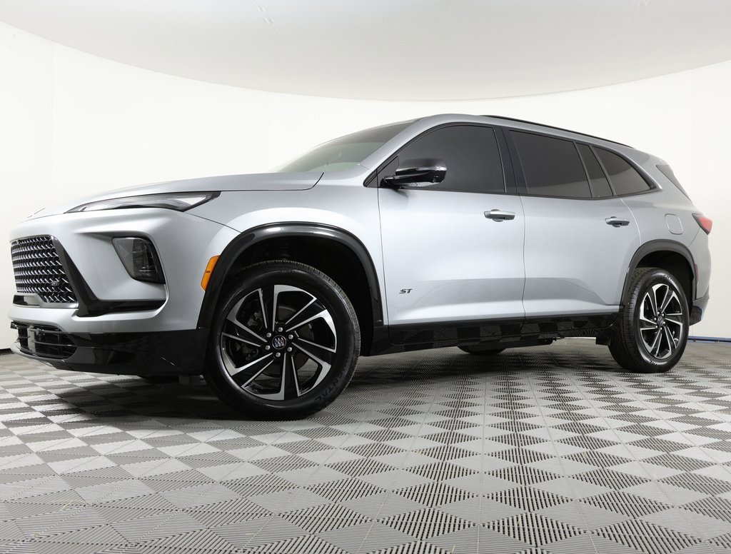 Used 2025 Buick Enclave Sport Touring w/ Power Package