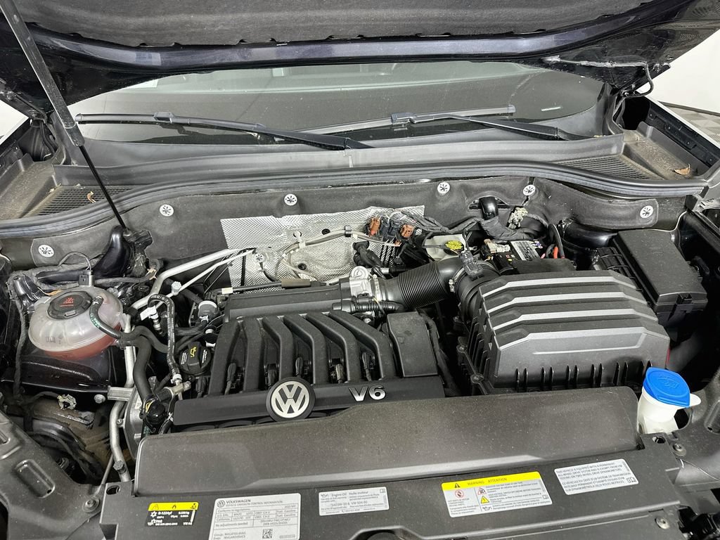 Used 2022 Volkswagen Atlas Cross Sport SE AWD/4WD image 30