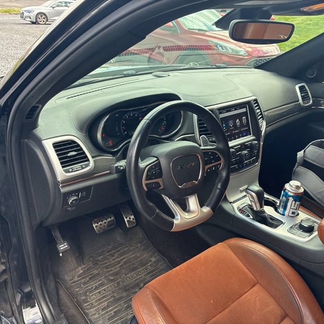Used 2018 Jeep Grand Cherokee SRT AWD/4WD image 11