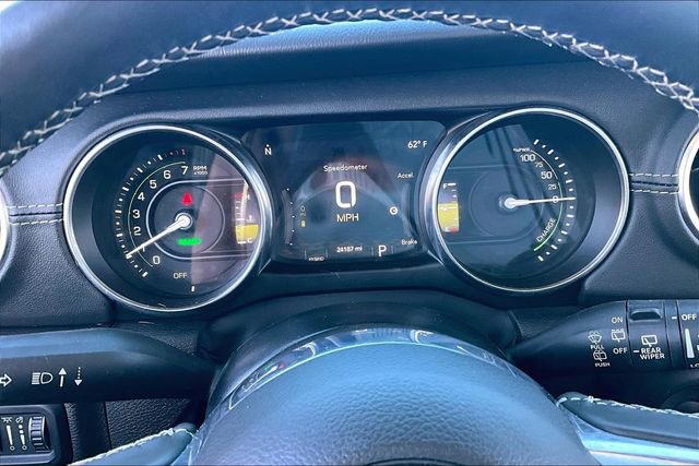 Used 2022 Jeep Wrangler Unlimited Sahara w/ Cold Weather Group image 20