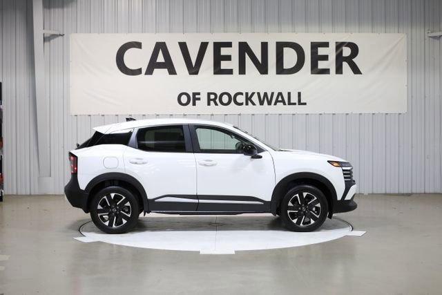 New 2026 Nissan Kicks SV image 6