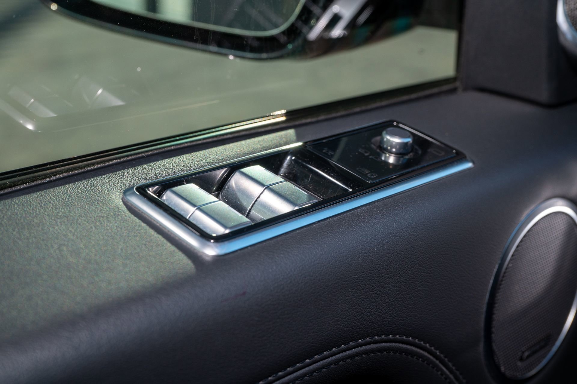 Used 2022 Land Rover Range Rover Westminster Edition image 35