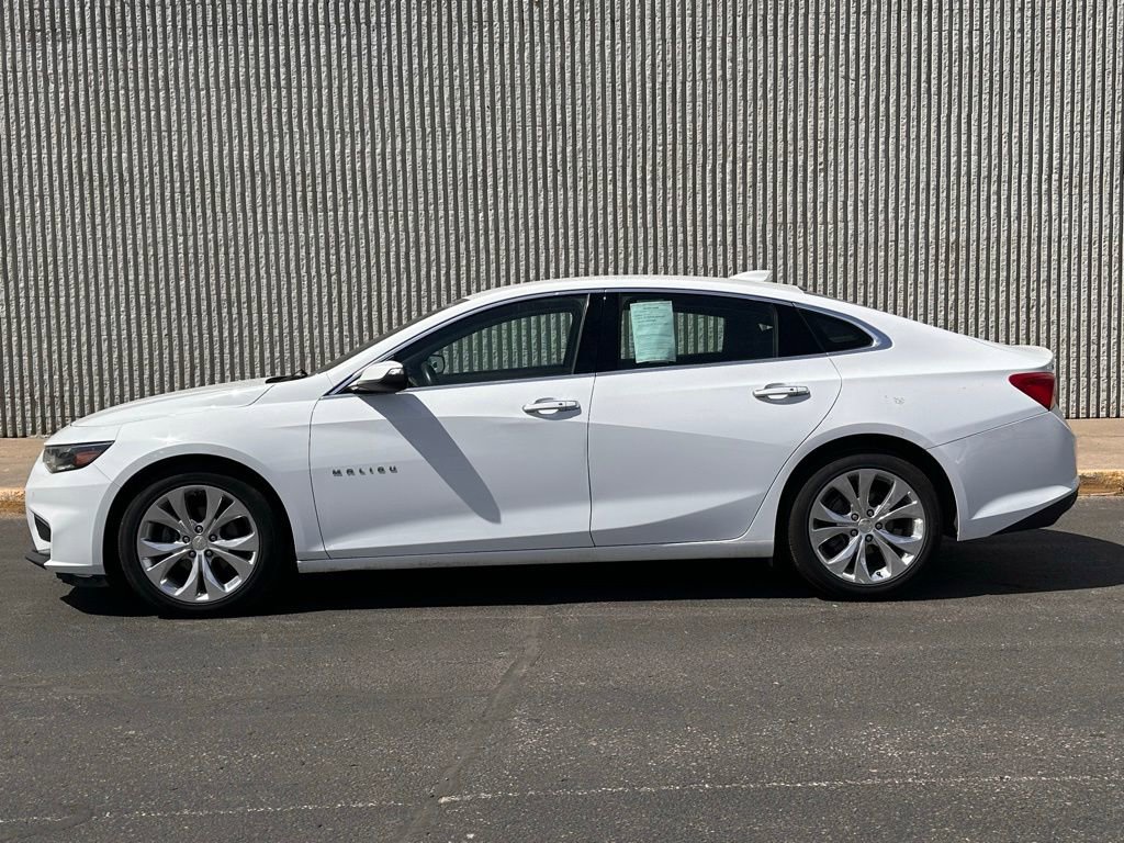 Used 2017 Chevrolet Malibu Premier w/ Driver Confidence Package FWD image 2