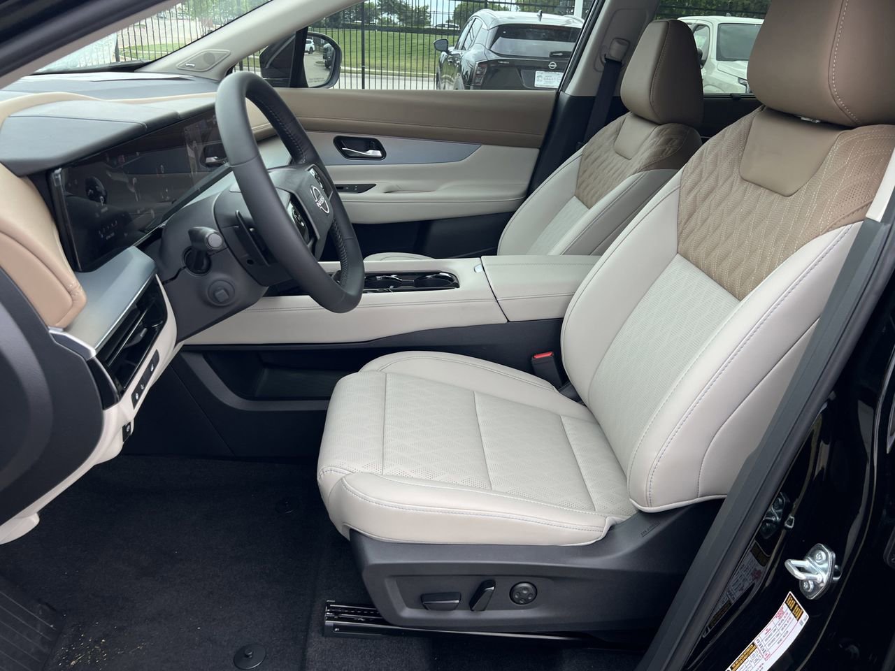 New 2026 Nissan Murano Platinum image 14