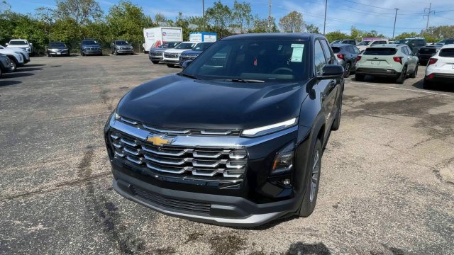 New 2027 Chevrolet Equinox LT w/ Convenience Package II AWD/4WD image 5