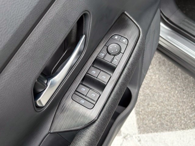 New 2026 Nissan Kicks SV w/ Cold Weather Package FWD image 13