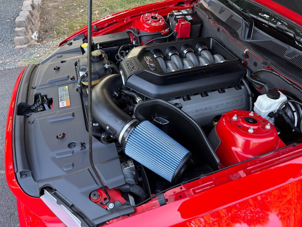 Used 2013 Ford Mustang GT Premium RWD image 60