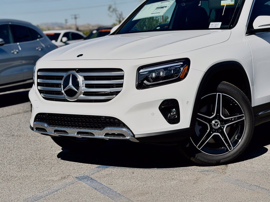 New 2026 Mercedes-Benz GLB 250 image 3