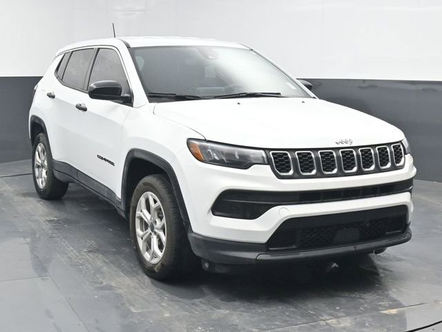 Used 2025 Jeep Compass Sport AWD/4WD image 8