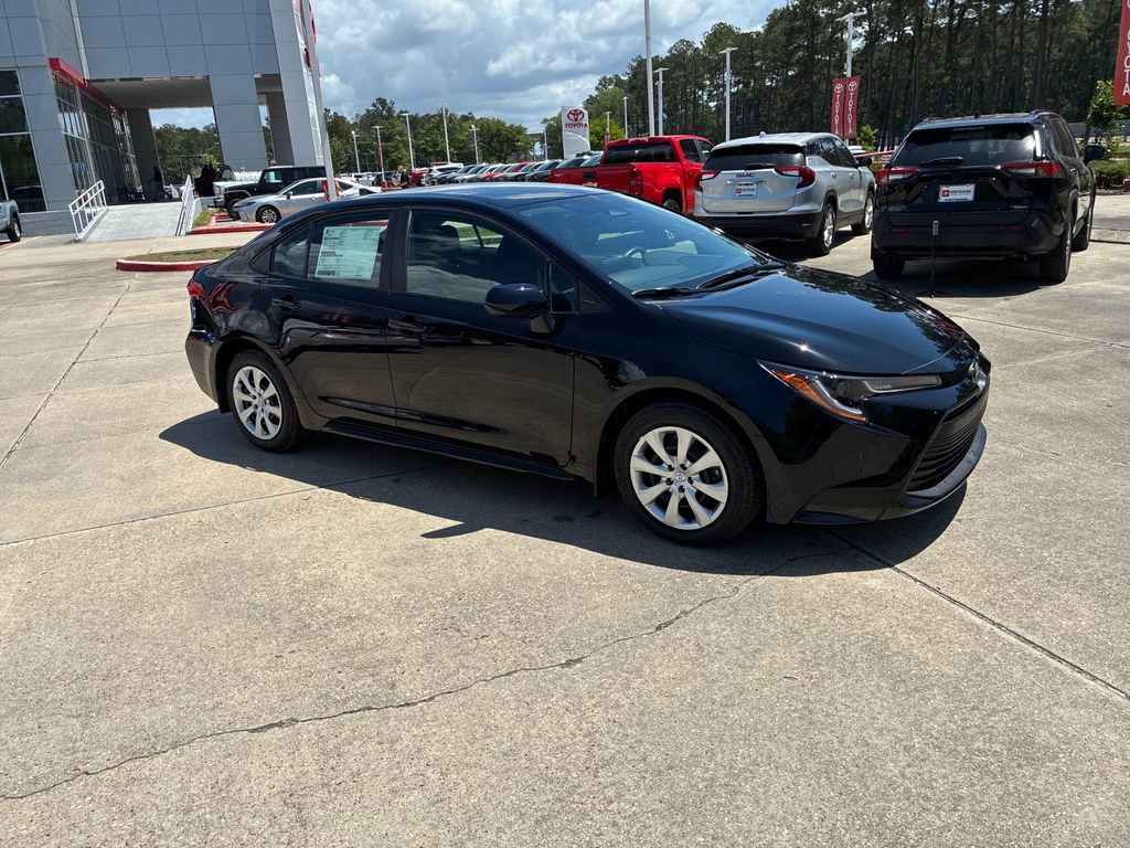 New 2026 Toyota Corolla LE image 9