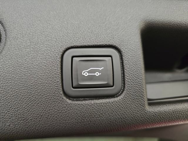 Used 2024 Chevrolet Equinox RS AWD/4WD image 33