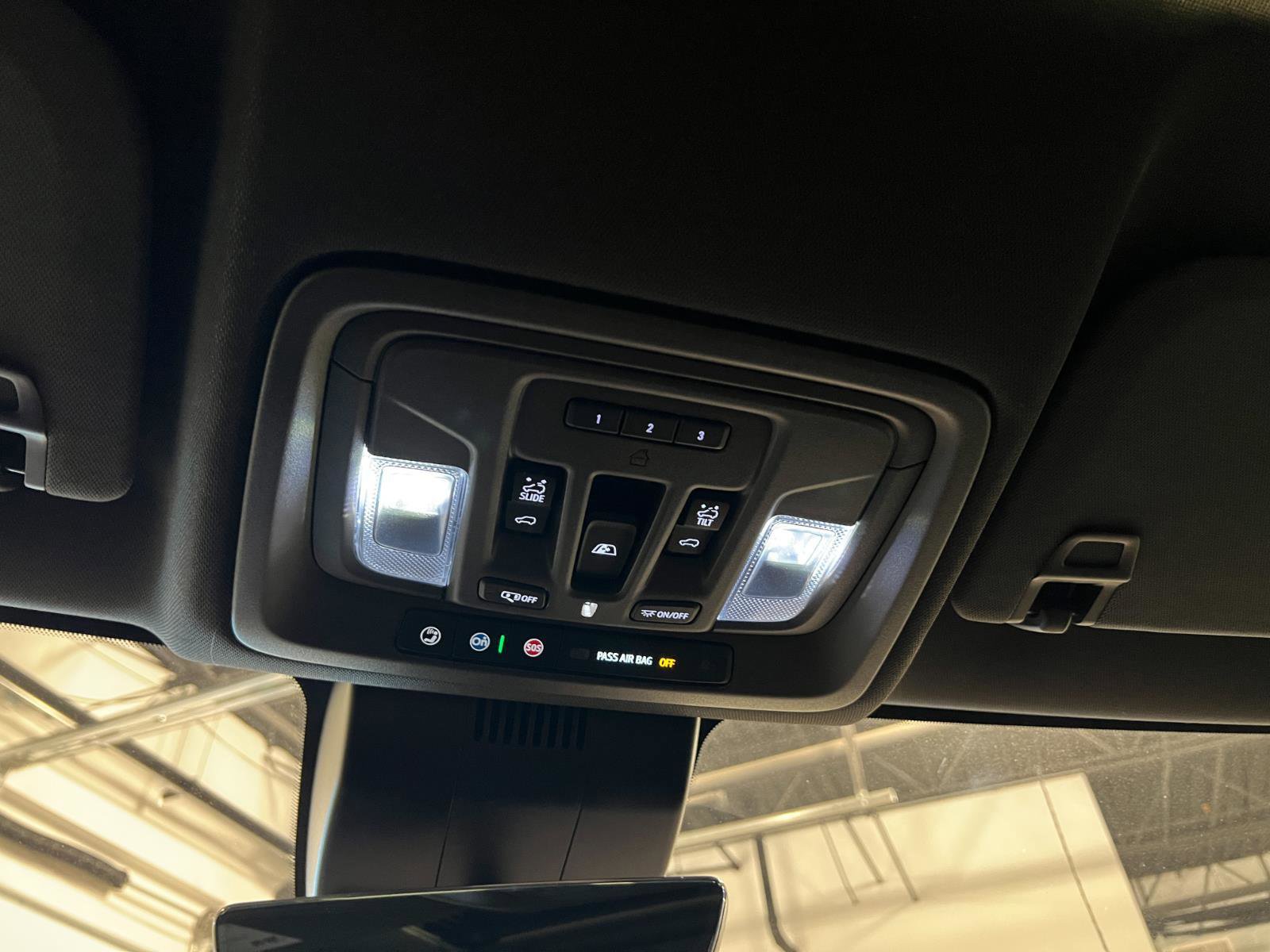 Used 2023 GMC Sierra 1500 Denali w/ Denali Reserve Package image 22