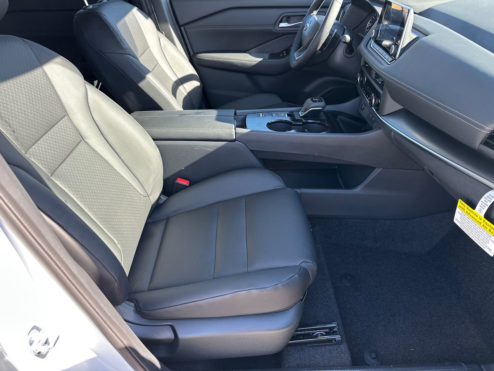 New 2026 Nissan Rogue SV image 13