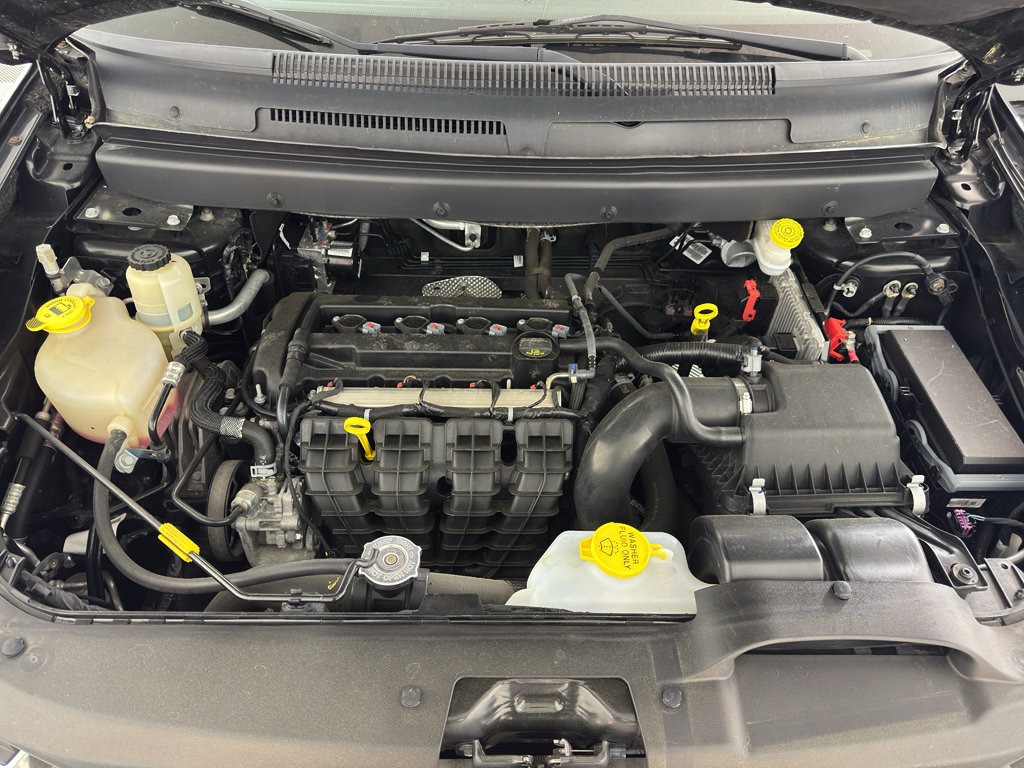 Used 2018 Dodge Journey SE image 9