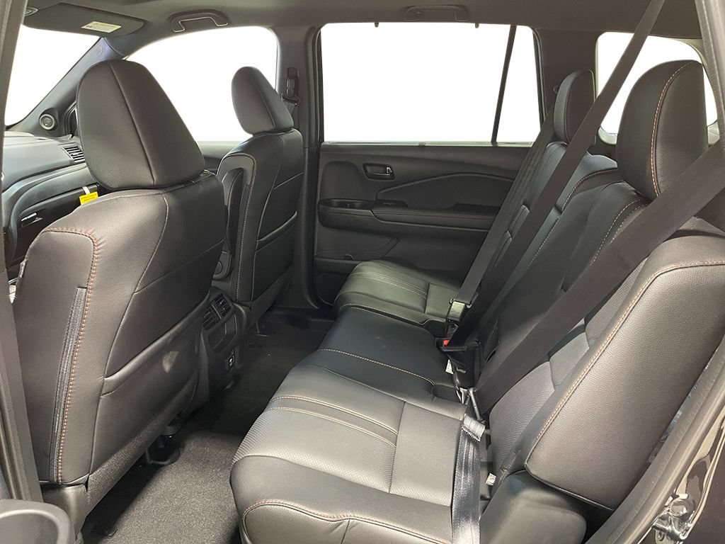 Used 2023 Honda Passport TrailSport image 33