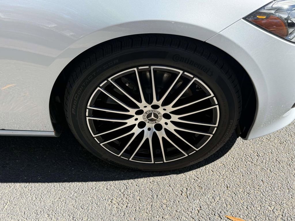 Used 2022 Mercedes-Benz C 300 4MATIC Sedan image 7