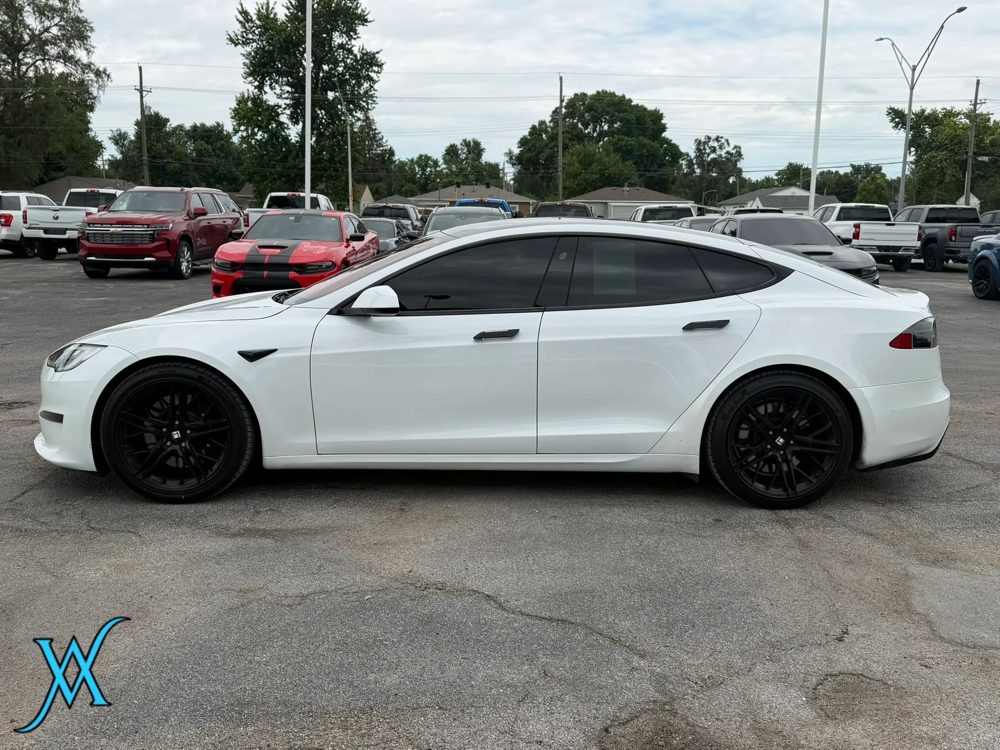 Used 2022 Tesla Model S Standard Range AWD/4WD image 4
