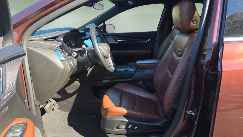 Certified 2023 Cadillac XT5 Premium Luxury image 10