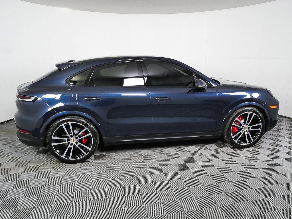 Certified 2025 Porsche Cayenne S image 28