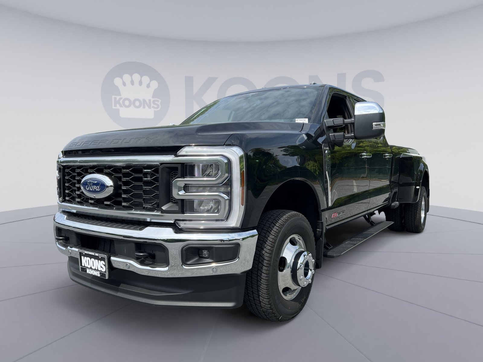 New 2026 Ford F350 King Ranch w/ Chrome Package
