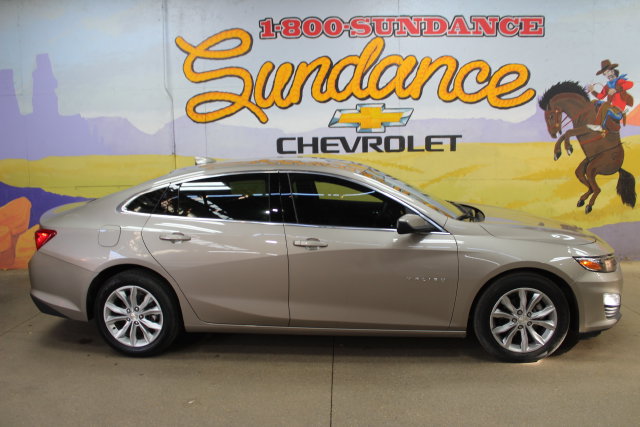 Used 2023 Chevrolet Malibu LT FWD image 1