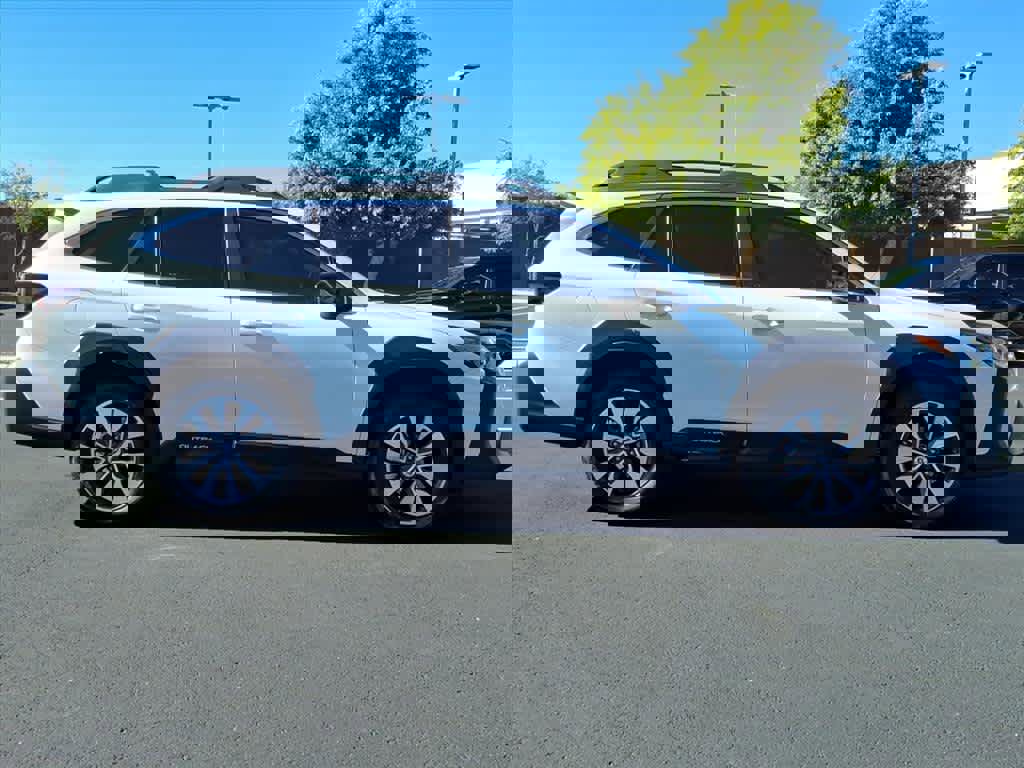 Certified 2023 Subaru Outback Limited image 8