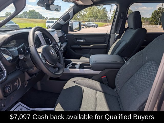 New 2026 RAM 1500 Express AWD/4WD image 9