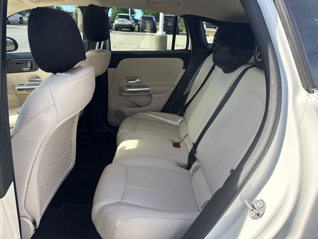 Used 2022 Mercedes-Benz GLA 250 image 30