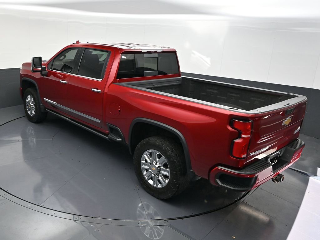 Used 2024 Chevrolet Silverado 2500 High Country w/ High Country Premium Package image 18