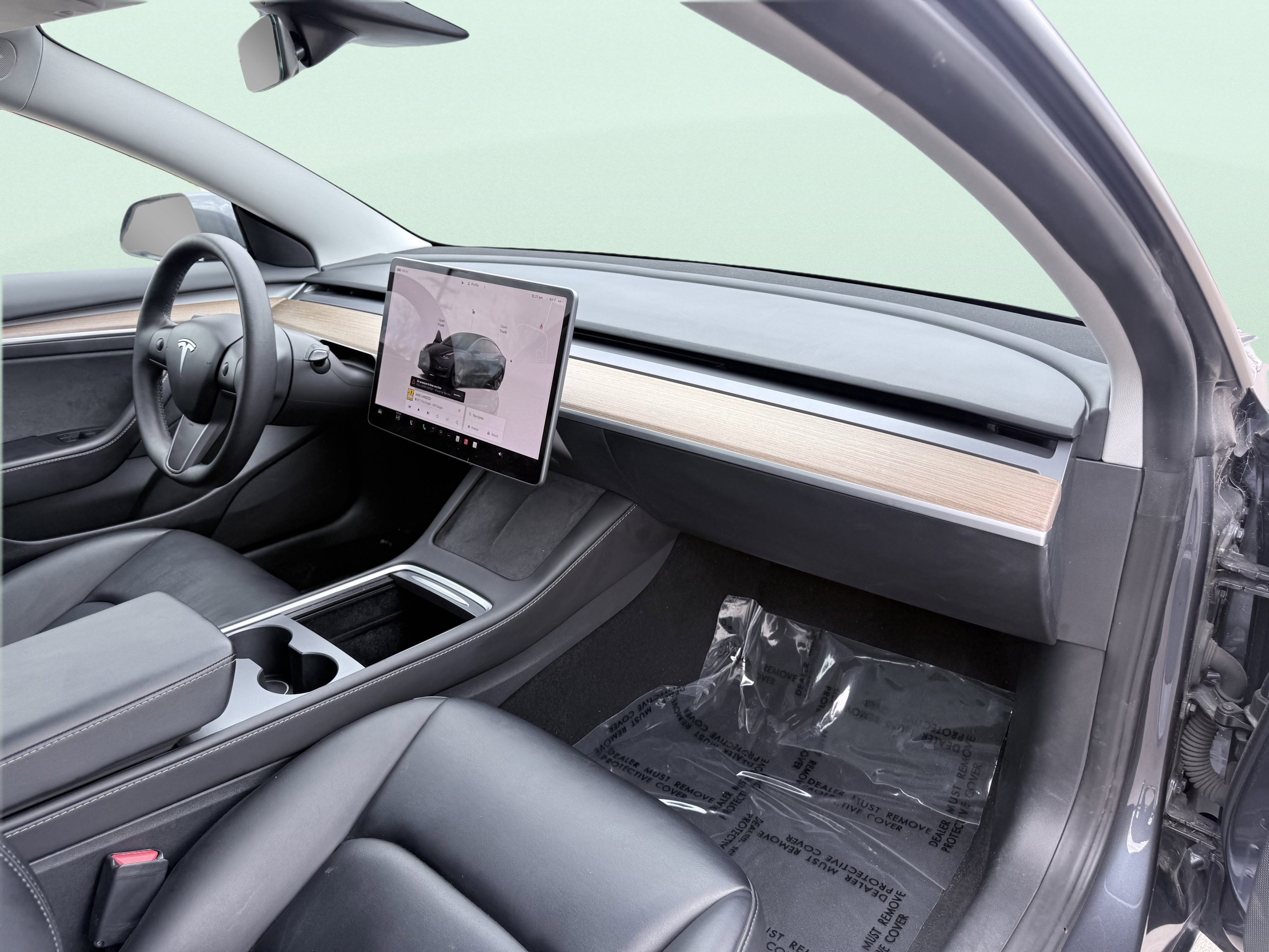 Used 2023 Tesla Model 3 Standard Range image 47