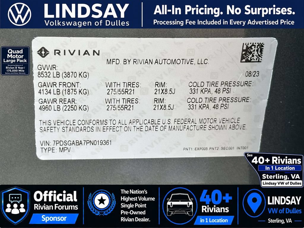 Used 2023 Rivian R1S Adventure AWD/4WD image 31