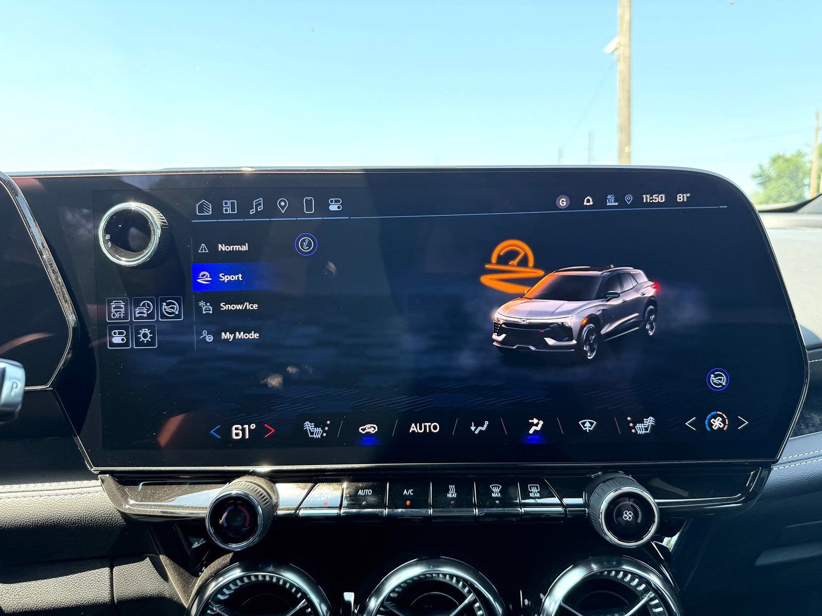 New 2025 Chevrolet Blazer EV LT w/ Super Cruise Package image 81