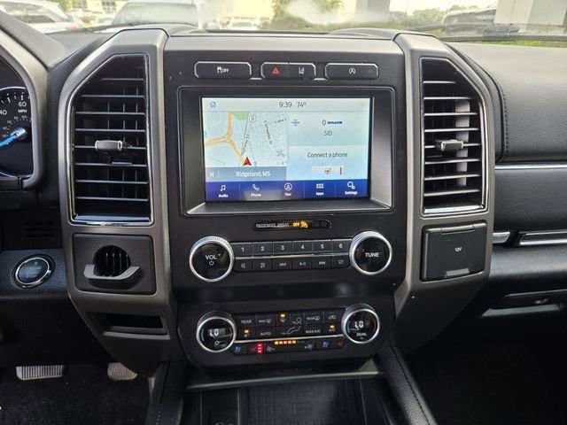 Used 2021 Ford Expedition XLT RWD image 3