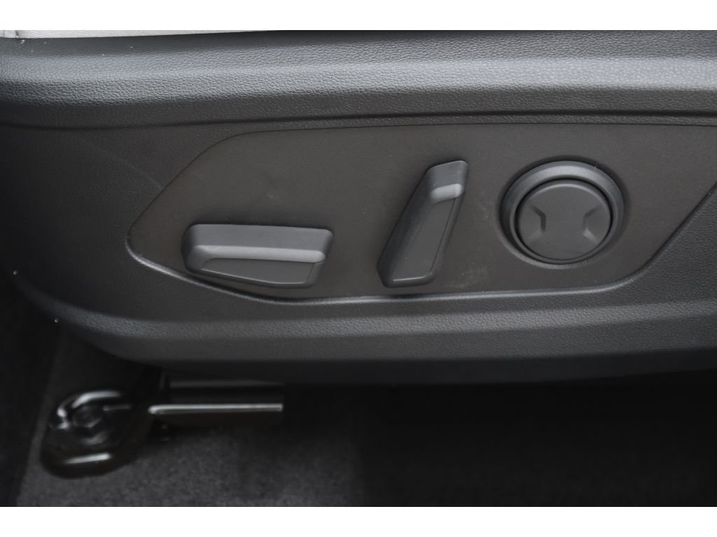 New 2026 Hyundai Santa Cruz SEL FWD image 28