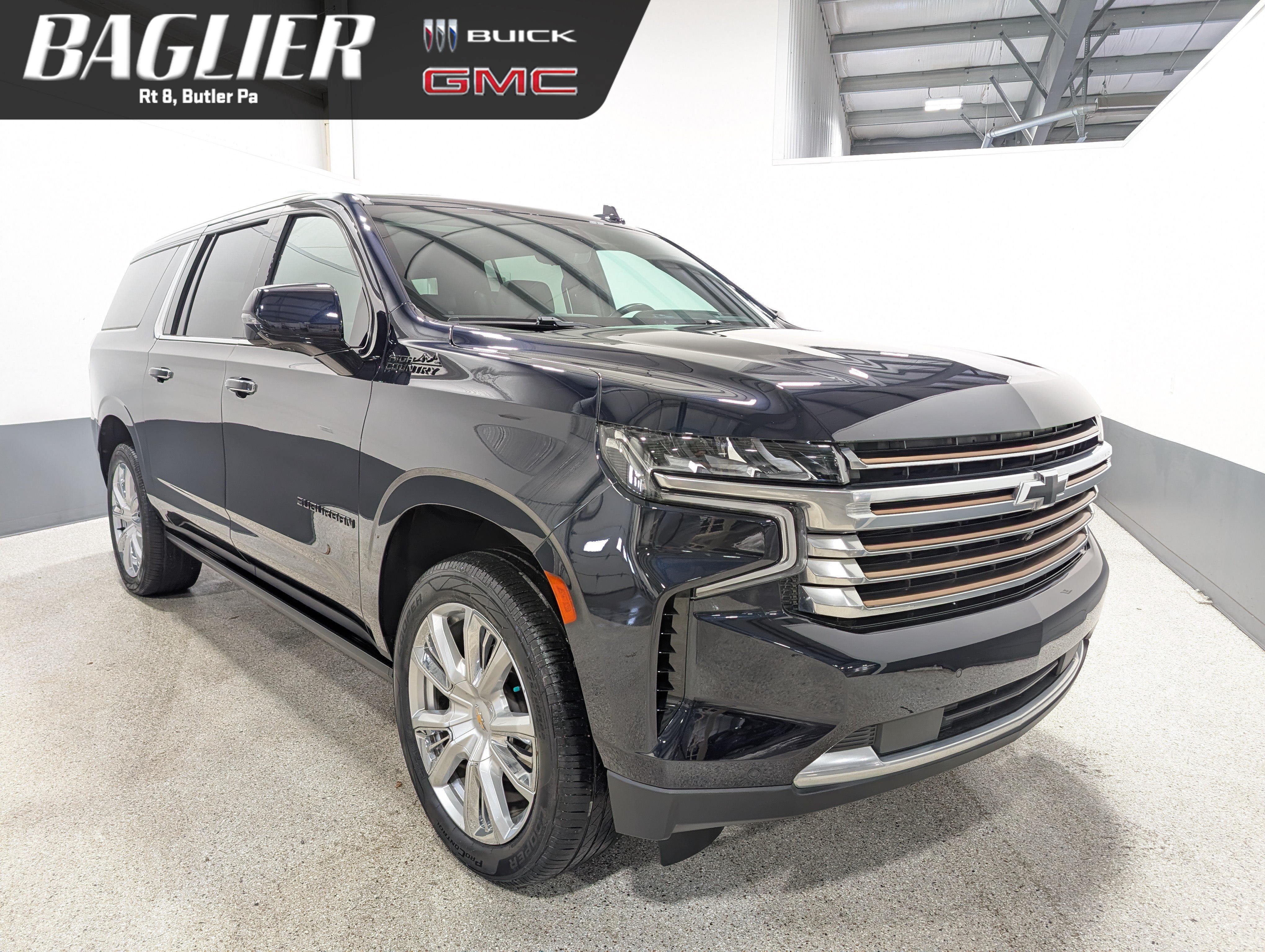 Used 2021 Chevrolet Suburban High Country AWD/4WD image 1